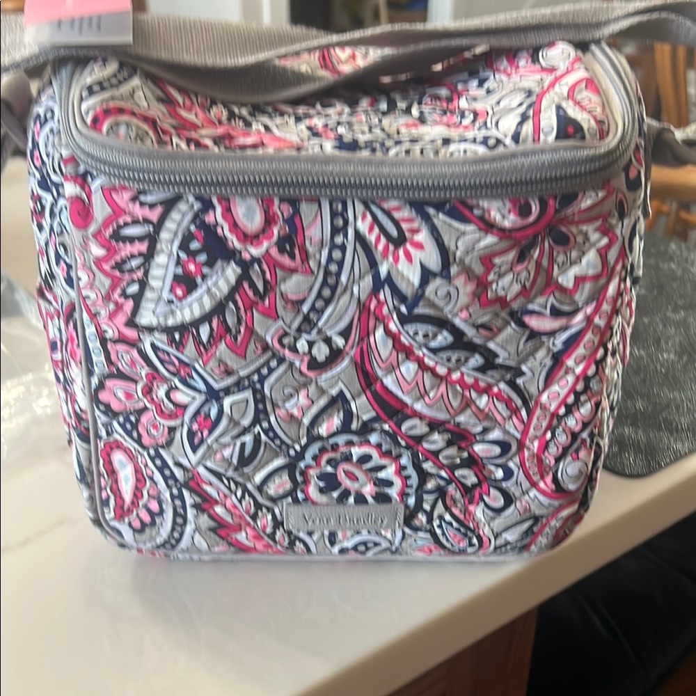 Vera Bradley Gramercy Paisley Iconic Stay Cooler NWT